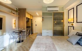 Conforto de Luxo e Sofisticado c/ Garagem LBO203